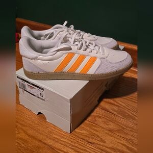 adidas Breaknet Women's Sneakers Size 11 Brand New In Box